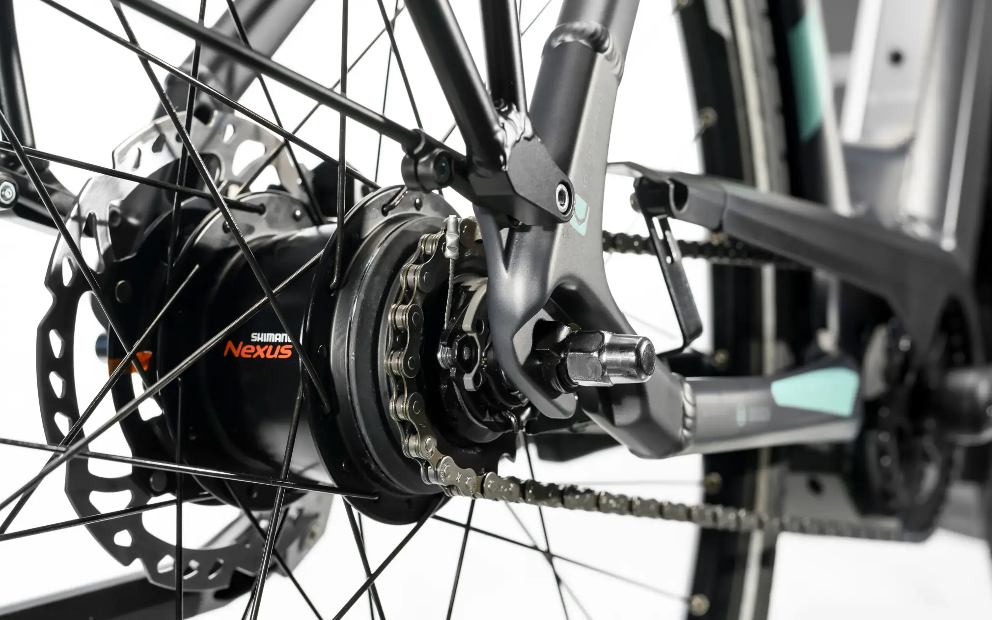 VTC Electrique Femme Moteur Bosch 28 Pouces Gepida Blanc 625-57 – Image 6